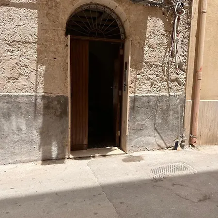 A Casa Di Clara * 特拉帕尼